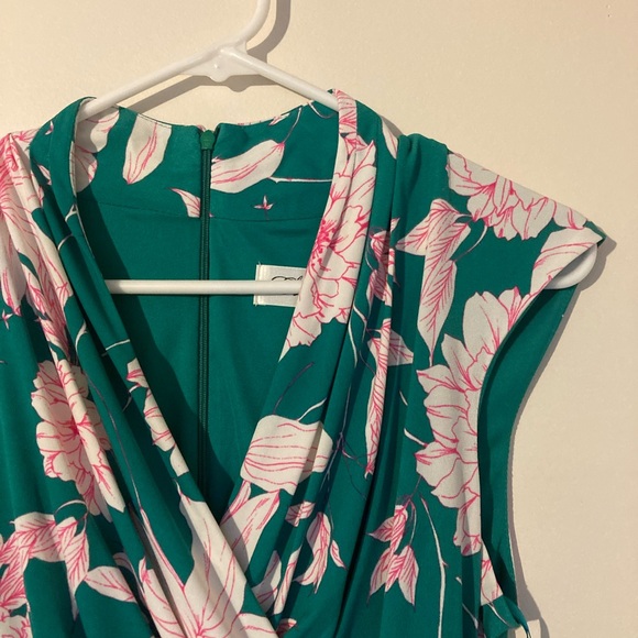 Eliza J Wrap Dress - Picture 5 of 9